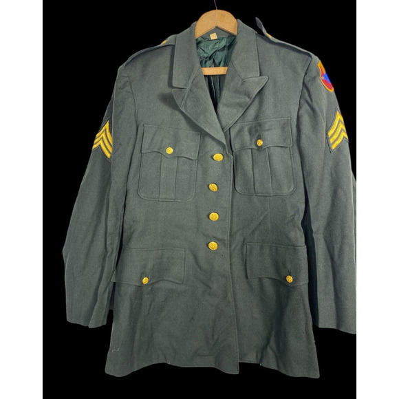US Army Uniform Dress Jacket & Patches 1957 Vietnam War Sergeant 39R Wool Serge - Picture 2 of 13